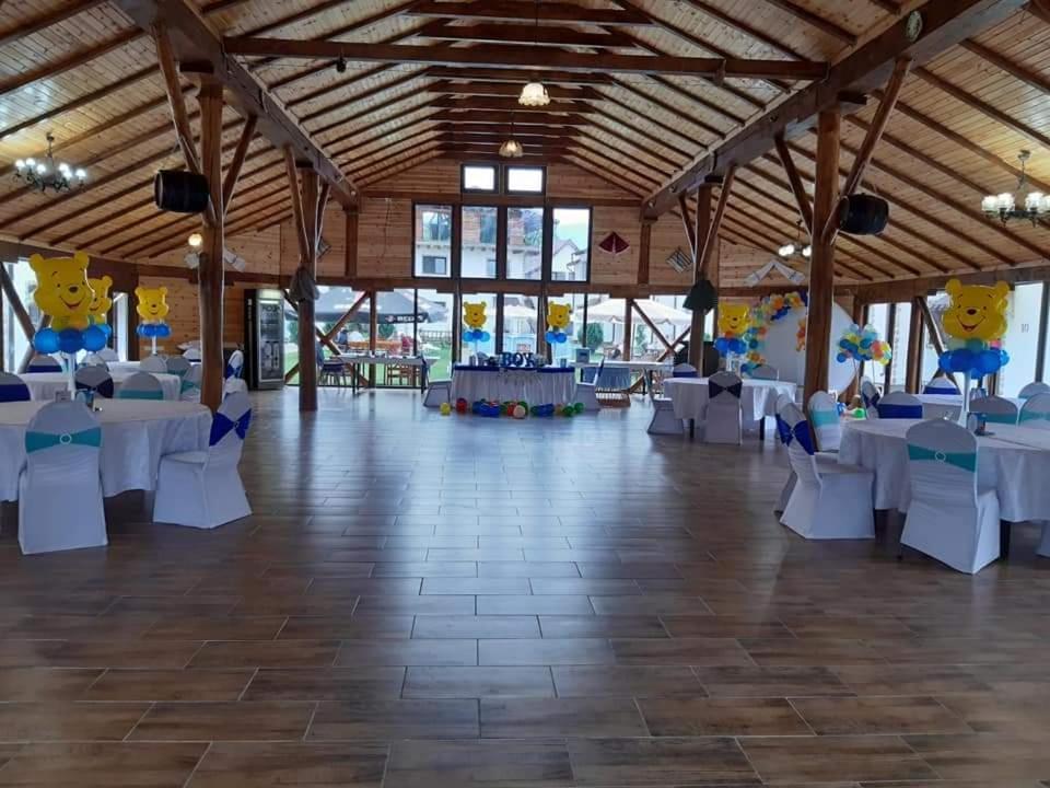 Domeniul Roa Hotel Felek Kültér fotó